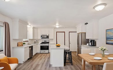 404 S Shasta Ave, Stockton, CA 95205 - photo 4