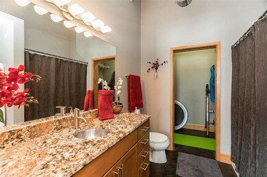 900 2nd St SE unit 408, Cedar Rapids, IA 52401 - photo 6