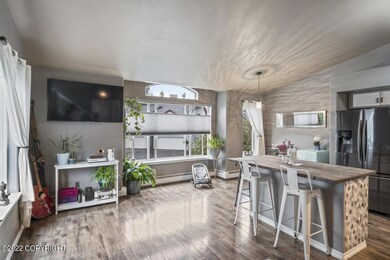 Hommati.com-10284_Jamestown_Dr_AK-08-12-