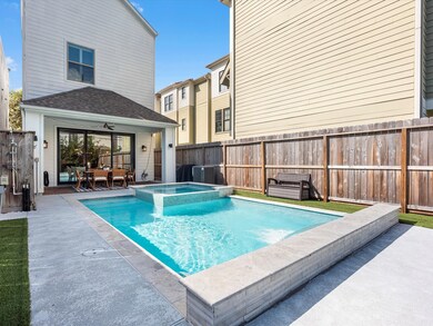 529 W 25th St, Houston, TX 77008 - photo 6