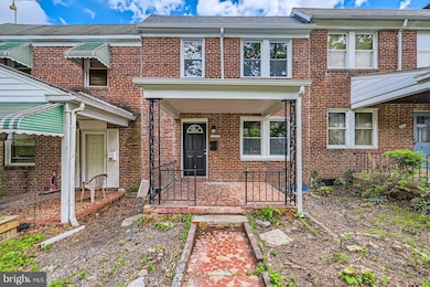 133 N Edgewood St, Baltimore, MD 21229 - photo 2