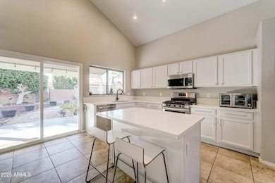 12701 W Hollyhock Dr unit II, Avondale, AZ 85392 - photo 5