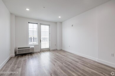 126 Main St unit 312, Matawan, NJ 07747 - photo 7