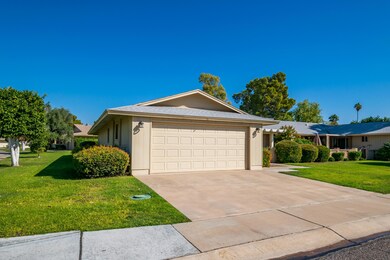 10978 W Kelso Dr unit 25, Sun City, AZ 85351 - photo 2