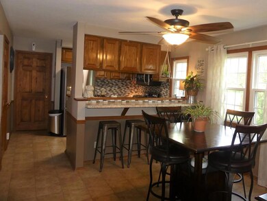 1128 Victoria Dr, Bucyrus, OH 44820 - photo 6