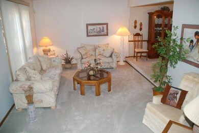 5568 Naiche Rd, Columbus, OH 43213 - photo 7