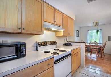20 Beals Cove Rd unit J, Hingham, MA 02043 - photo 3