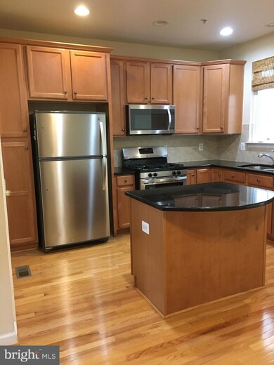 8106 Mississippi Rd, Laurel, MD 20724 - photo 4