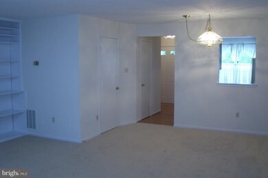 3704 Gelderland Ct, Olney, MD 20832 - photo 6