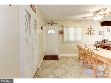 39 Bloomfield Ln, Willingboro, NJ 08046 - photo 7