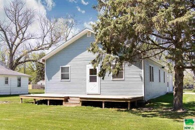 702 5th St, Onawa, IA 51040 - photo 2