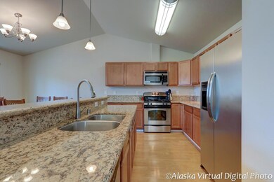 Kitchen w/Stainless Steel Appliances