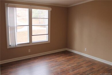 796 Crestview Dr, Leicester, NC 28748 - photo 7