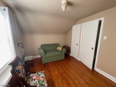 49 Hawthorne Ave, Clifton, NJ 07011 - photo 5