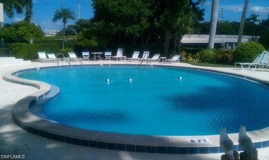 2150 Gulf Shore Blvd N unit 609, Naples, FL 34102 - photo 3