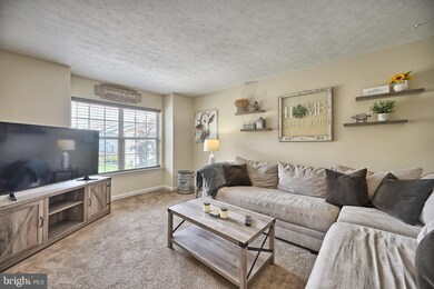 242 Lincoln Ave, Harrisburg, PA 17111 - photo 5