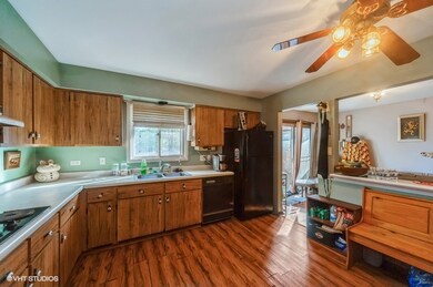 KITCHEN WELL DESIGNED