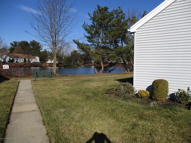 83 Parkway Dr, Freehold, NJ 07728 - photo 4