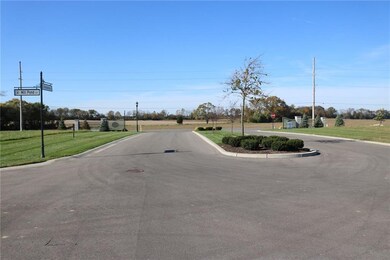 890 Meadowbrook Ln, Franklin, IN 46131 - photo 5