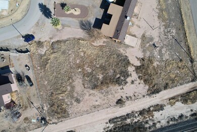 11541 Valle Rojo Dr, Socorro, TX 79927 - photo 3