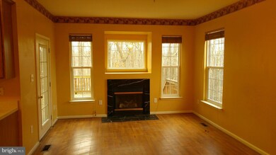 13022 Woodcutter Cir, Germantown, MD 20876 - photo 4