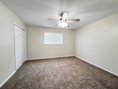 500 Willow Dr unit B4, Lake Jackson, TX 77566 - photo 7