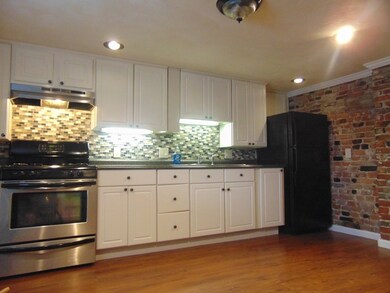 10 Spring St unit 12, Woburn, MA 01801 - photo 2