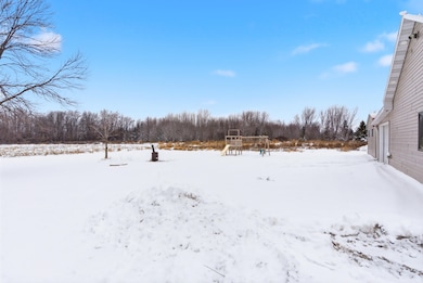 W5244 County Rd S, Black Creek, WI 54106 - photo 7