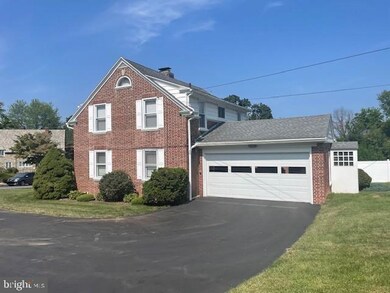 1707 N 15th St, Reading, PA 19604 - photo 4