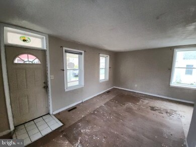 601 Oak Ave, Woodbury, NJ 08096 - photo 5