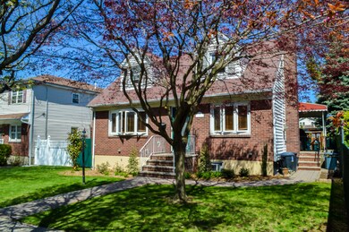 115 Ravenhurst Ave, Staten Island, NY 10310 - photo 2