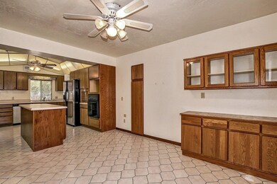 Dining Area to Kitchen