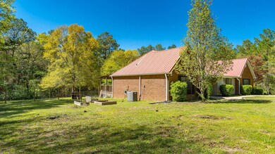 7-web-or-mls-1 Exterior (7 of 18)