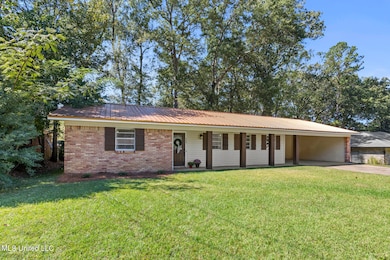 908 Live Oak Dr, Clinton, MS 39056 - photo 2