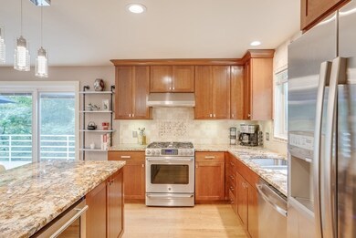 19 Johnson St unit 1, Newburyport, MA 01950 - photo 7