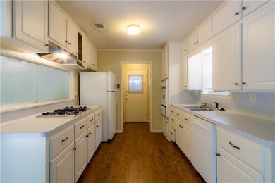 1905 Langford St, College Station, TX 77840 - photo 7