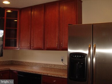 2564 Fox Ridge Ct unit 30, Woodbridge, VA 22192 - photo 7