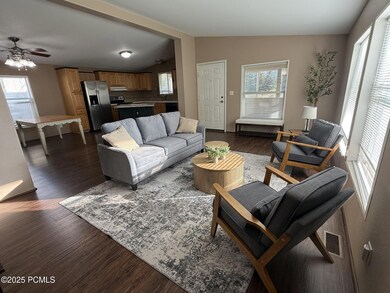 401 E 300 N, Midway, UT 84049 - photo 6