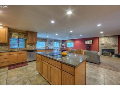 Kitchen/Family Room