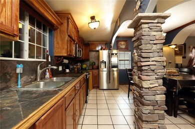 1405 Jefferson Ave, Des Moines, IA 50314 - photo 3