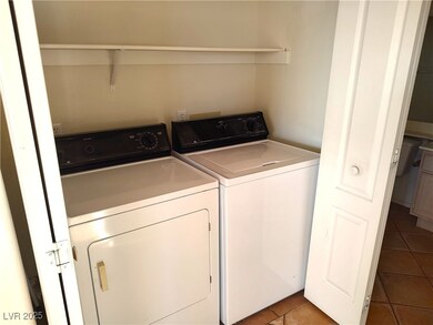 2288 Camel Mesa Dr, Laughlin, NV 89029 - photo 5