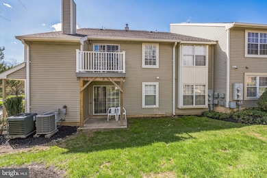 704 E Parker St unit C1, Langhorne, PA 19047 - photo 2