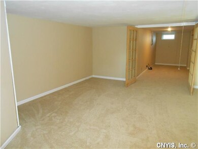 104 Bette Cir, Chittenango, NY 13037 - photo 5