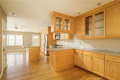 2813 Flangel St, Lakewood, CA 90712 - photo 5