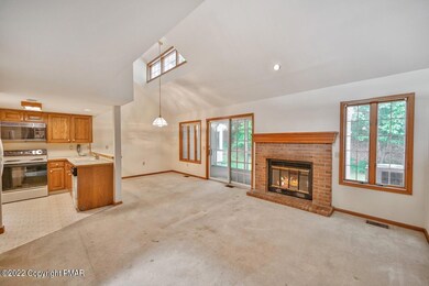 51 Village Dr, Stroudsburg, PA 18360 - photo 7