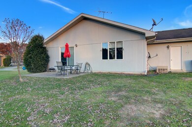 2624 Morningside Dr, Crown Point, IN 46307 - photo 4