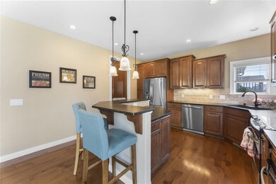 868 Augusta Dr, Oregon, WI 53575 - photo 5