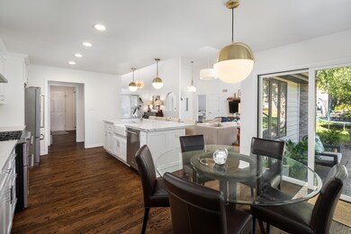 3108 Austin St, Naperville, IL 60564 - photo 5