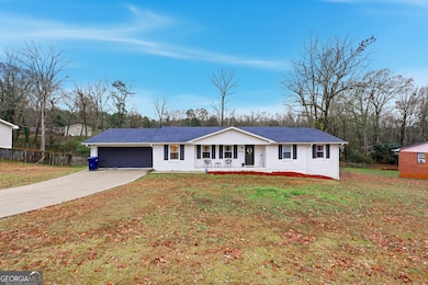 6642 Forestdale Ln, Douglasville, GA 30135 - photo 2