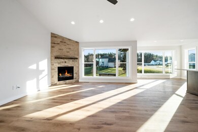 4013 Antwerp Ave, Howard, WI 54313 - photo 5